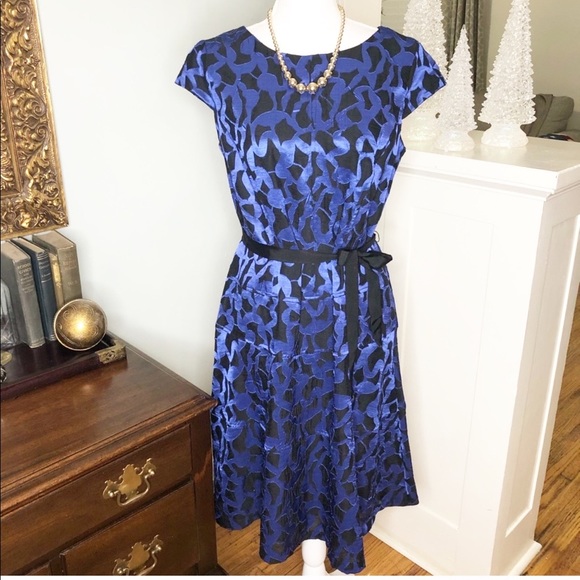 Anne Klein Dresses & Skirts - Anne Klein Dress Blue & Black Jacquard A-Line